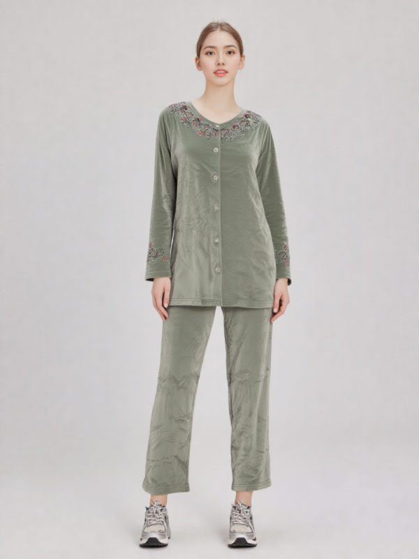 11ba7583-e8bf-4a88-883a-b24c740526aa_PicCopilot_7c4fc