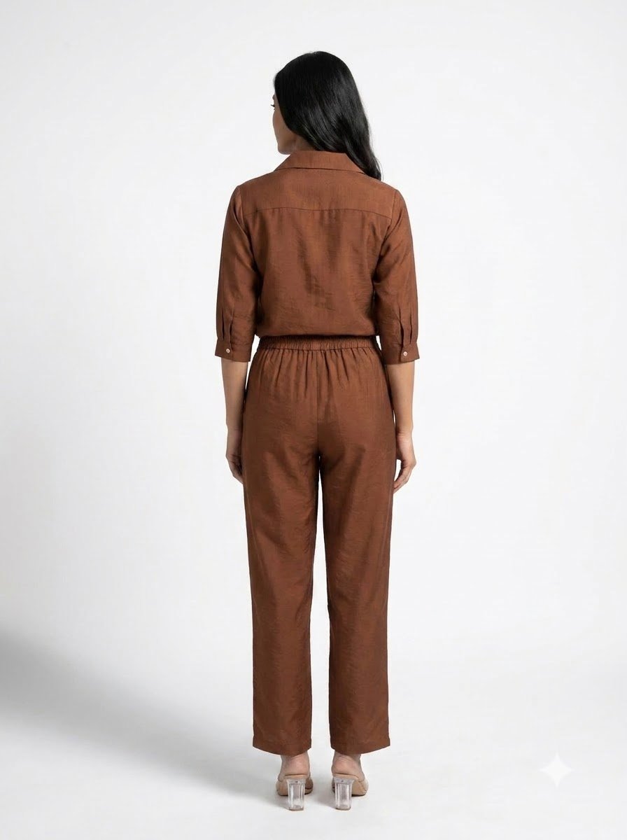 Woman_wearing_co-ord_set_202607291125