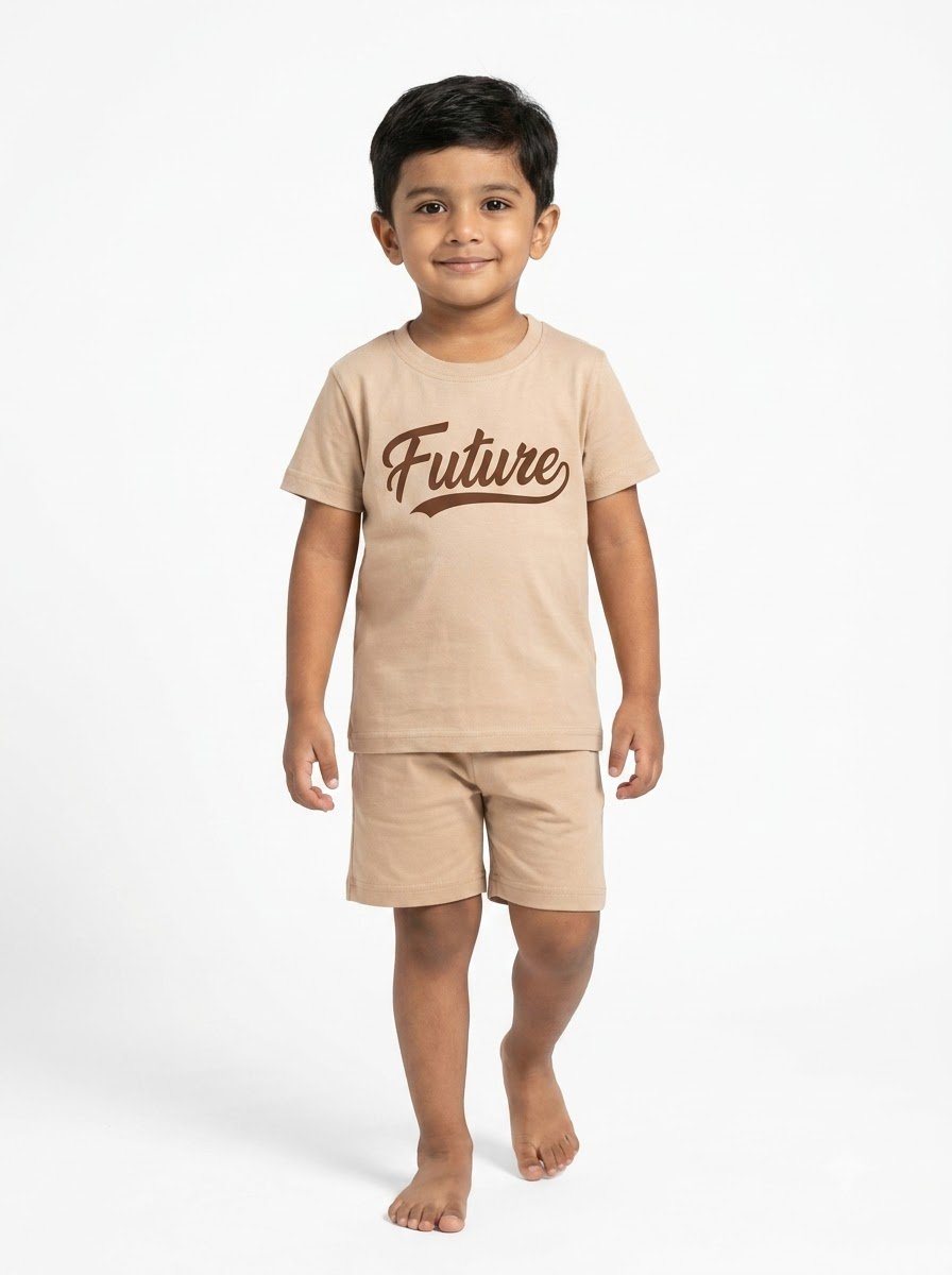 Boy_wearing_beige_outfit_202608052036
