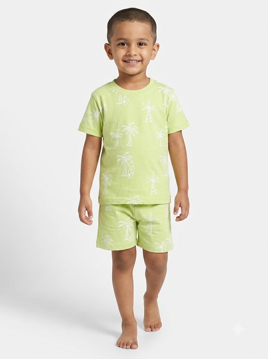 Boy_wearing_lime_green_co-ord_202608031200